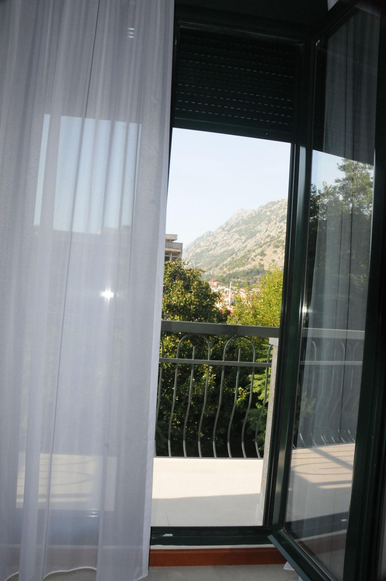 Hotel Porto In Kotor Exteriör bild