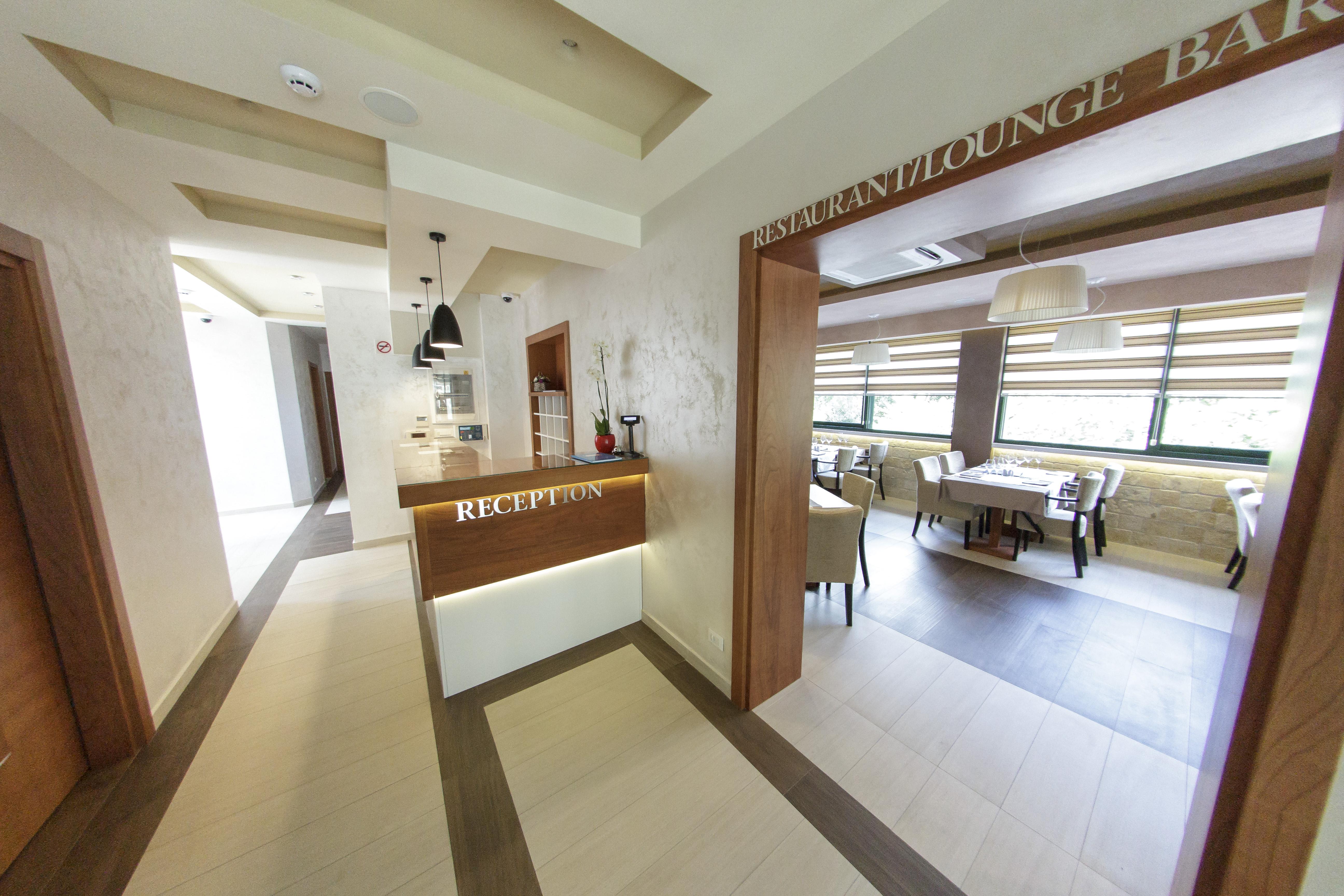 Hotel Porto In Kotor Exteriör bild