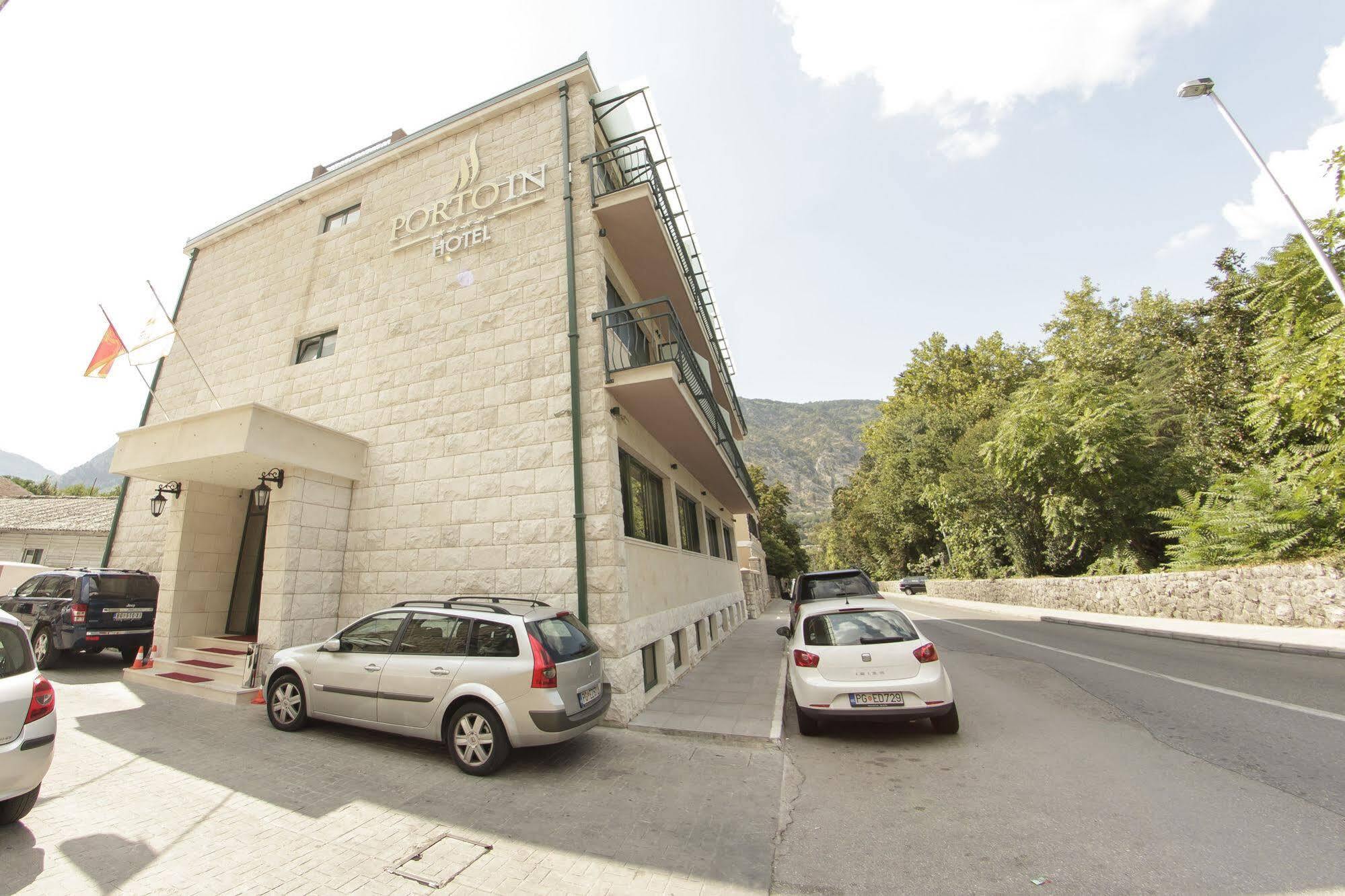 Hotel Porto In Kotor Exteriör bild